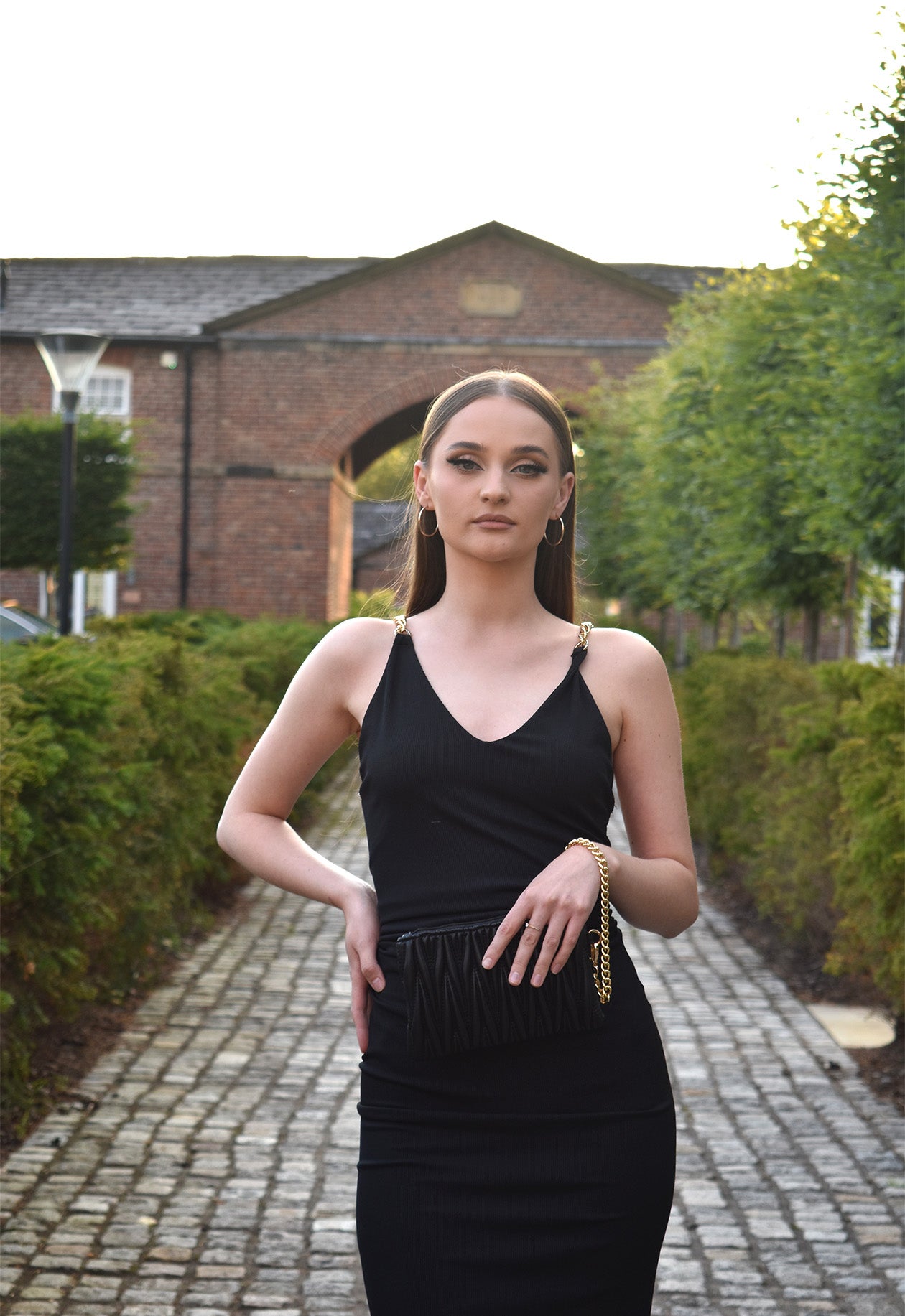 Gia Handheld Padded Clutch