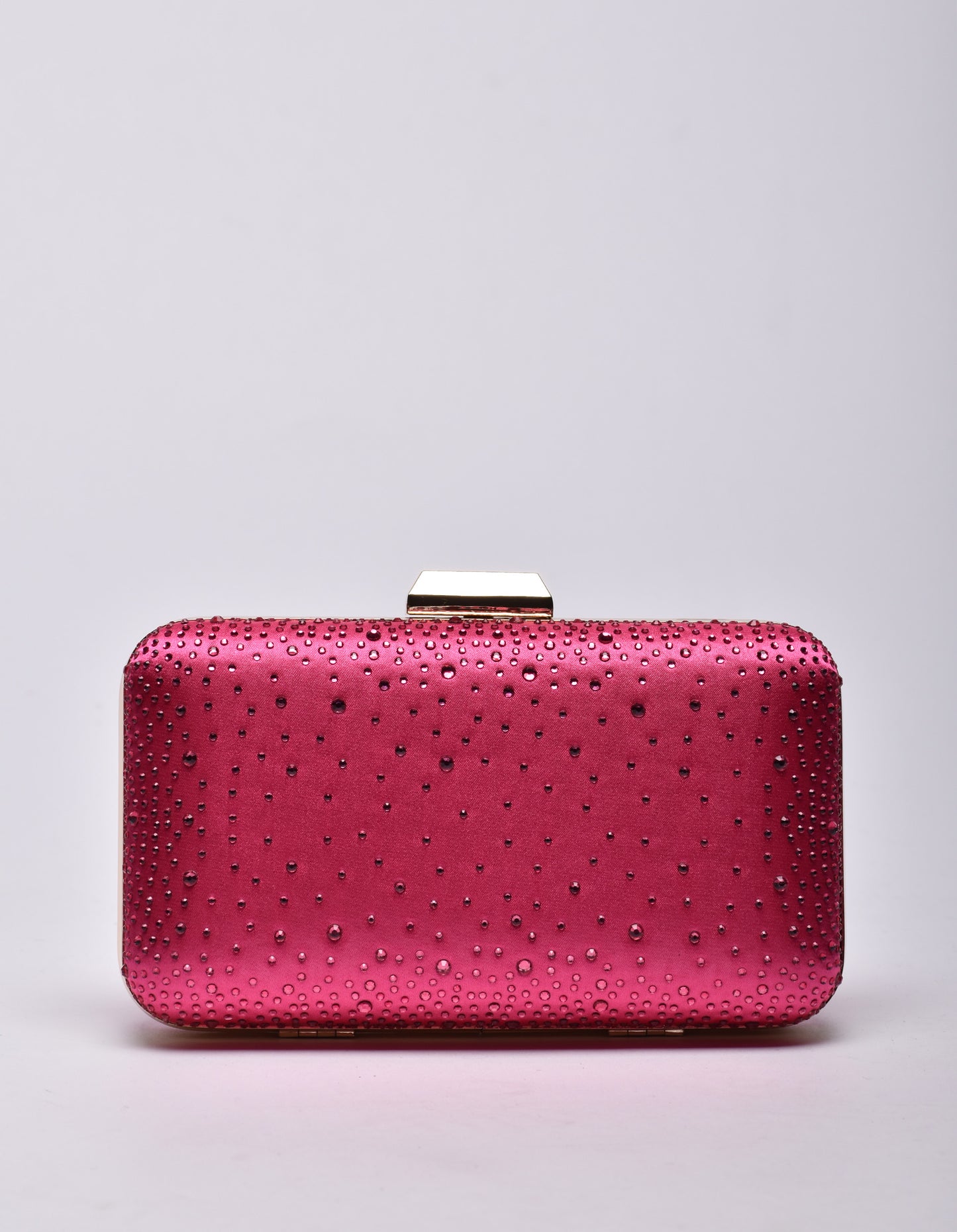 Isla Diamante Detailed Clutch